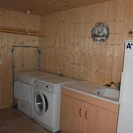 Chalet Luxueux Ensoleille, Aux Pieds, Pres Des Pistes Et Du Centre. - Fr-1-464-169 *